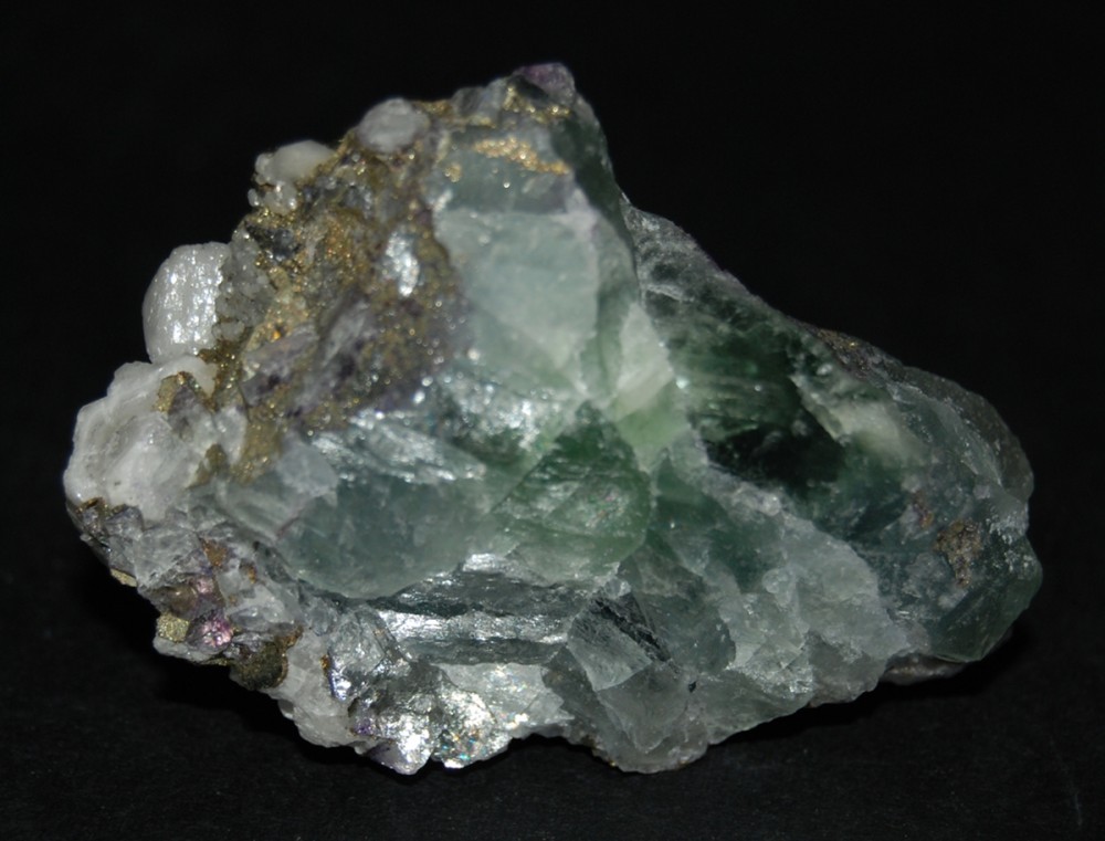 fluorine-chalcopyrite.JPG