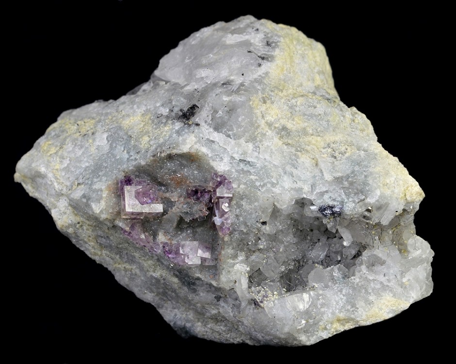 Fluorite, acanthite, stibine_Jachymov.jpg