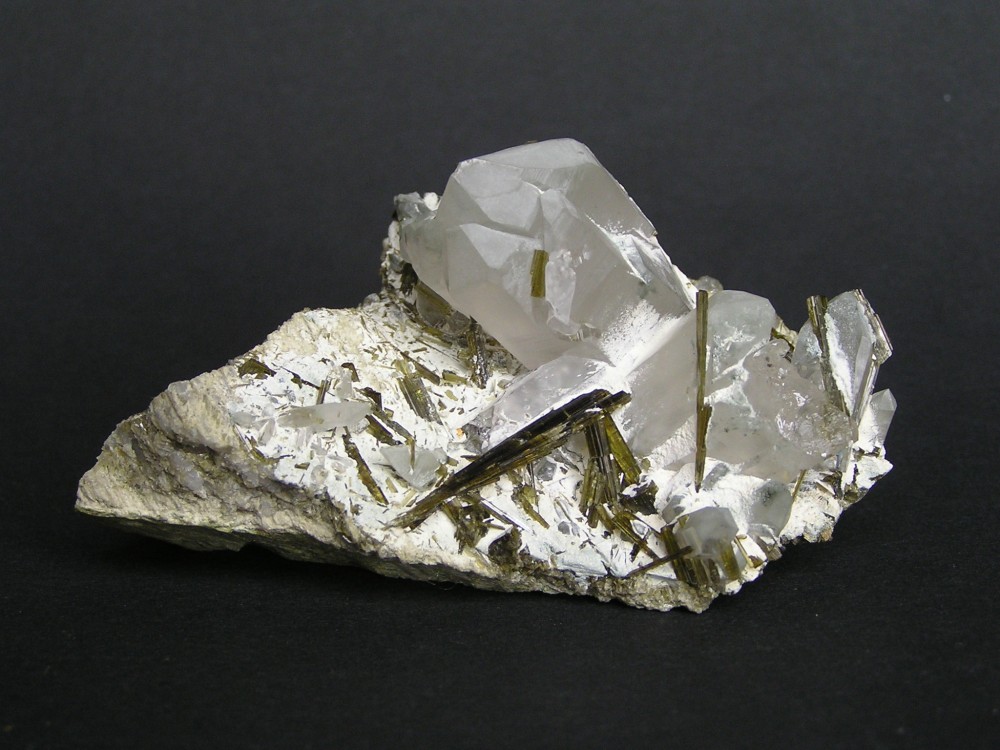 EPIDOTE.jpg