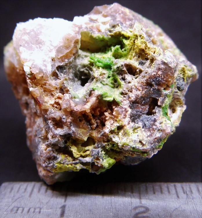 59e9e7636765f_lDSCI1849-Pyromorphite-Sortiedu21092017AllignyenMorvan..thumb.jpg.95d1bd91ddaee03e4b6bd986786ef962.jpg