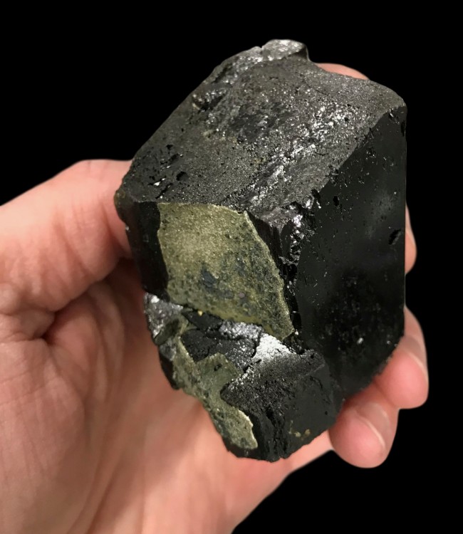 -mineral-wolframite-mine-panasqueira-portugal.jpeg