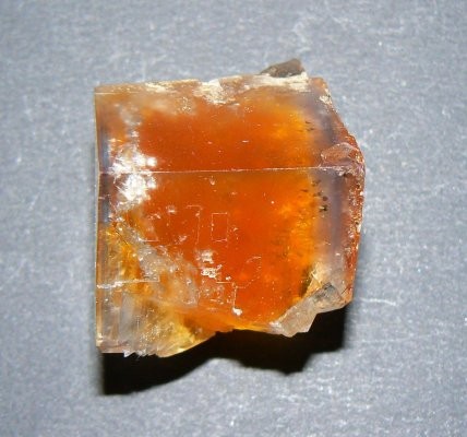 -fluorine-valzergues-mineral.jpg