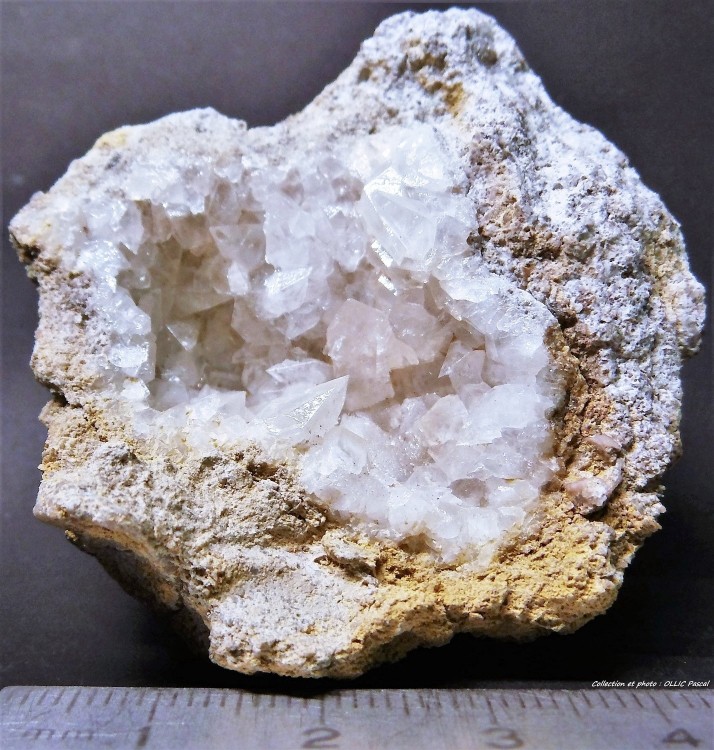 1278920067_(5)2-Calcite-TavauxCtedOrFrance....thumb.jpg.a51b6fb945c9e797b8c98075ddca9f40.jpg