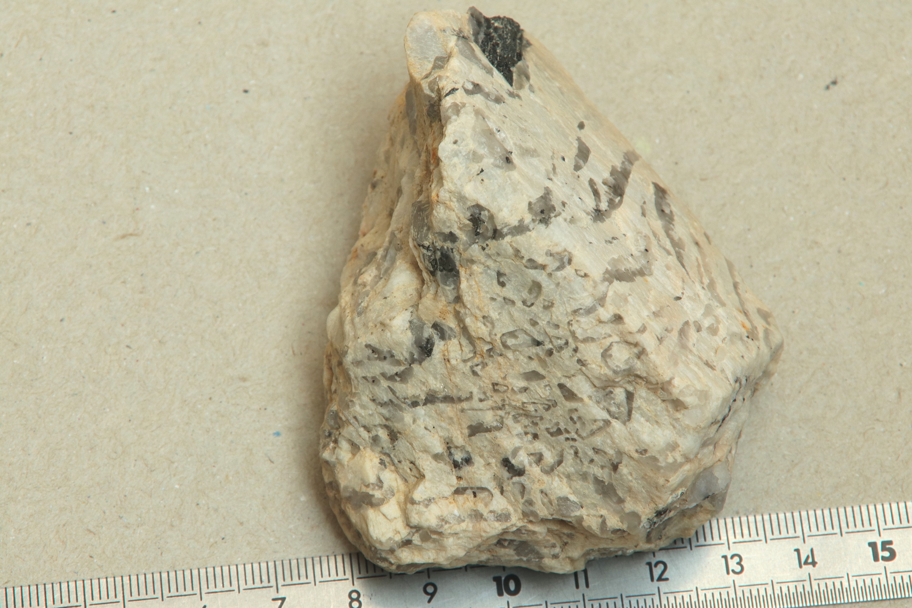 Pointe cristal de roche - La Pegmatite
