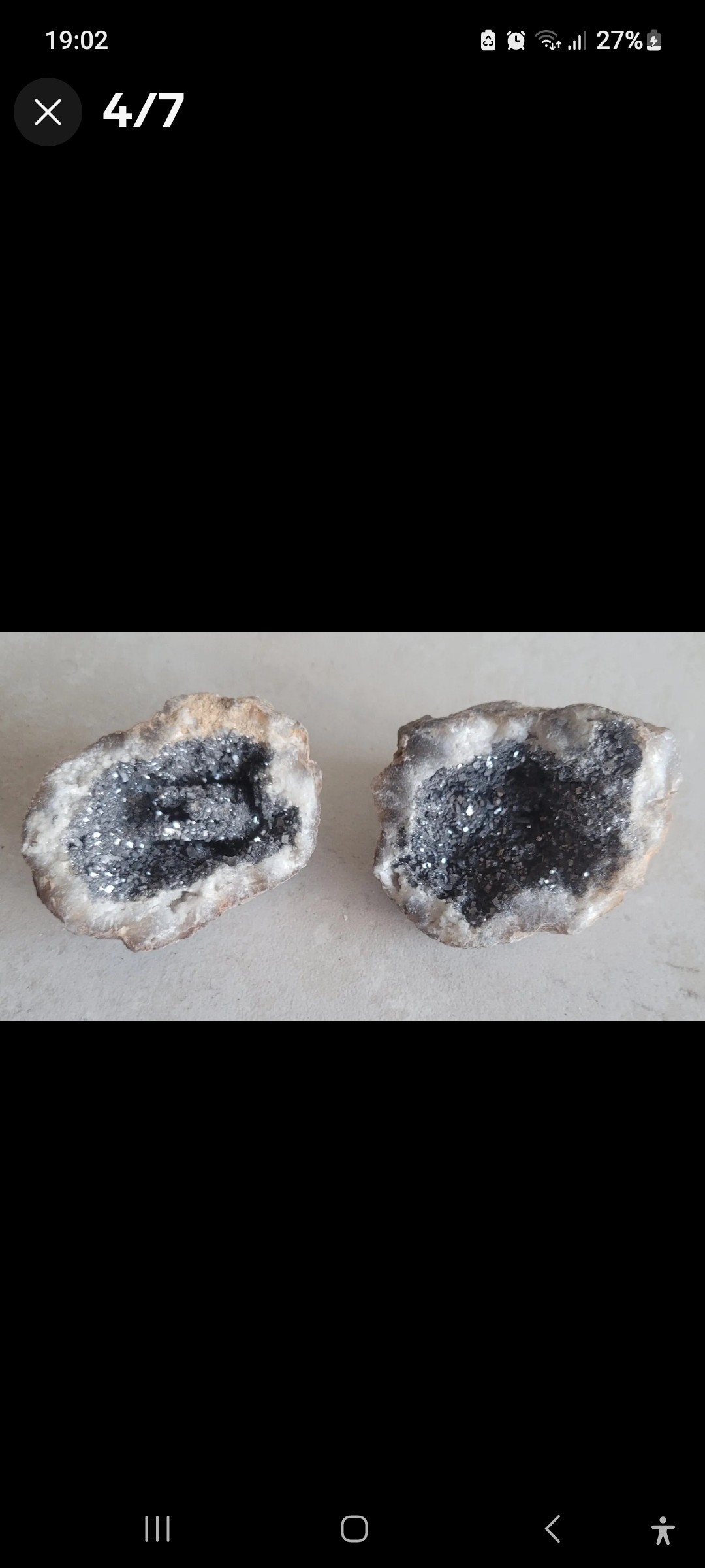 Geode à identifier Demandes d' identification de minéraux Géoforum