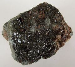 Vésuvianite, Ripidolite (Var: Clinochlore)